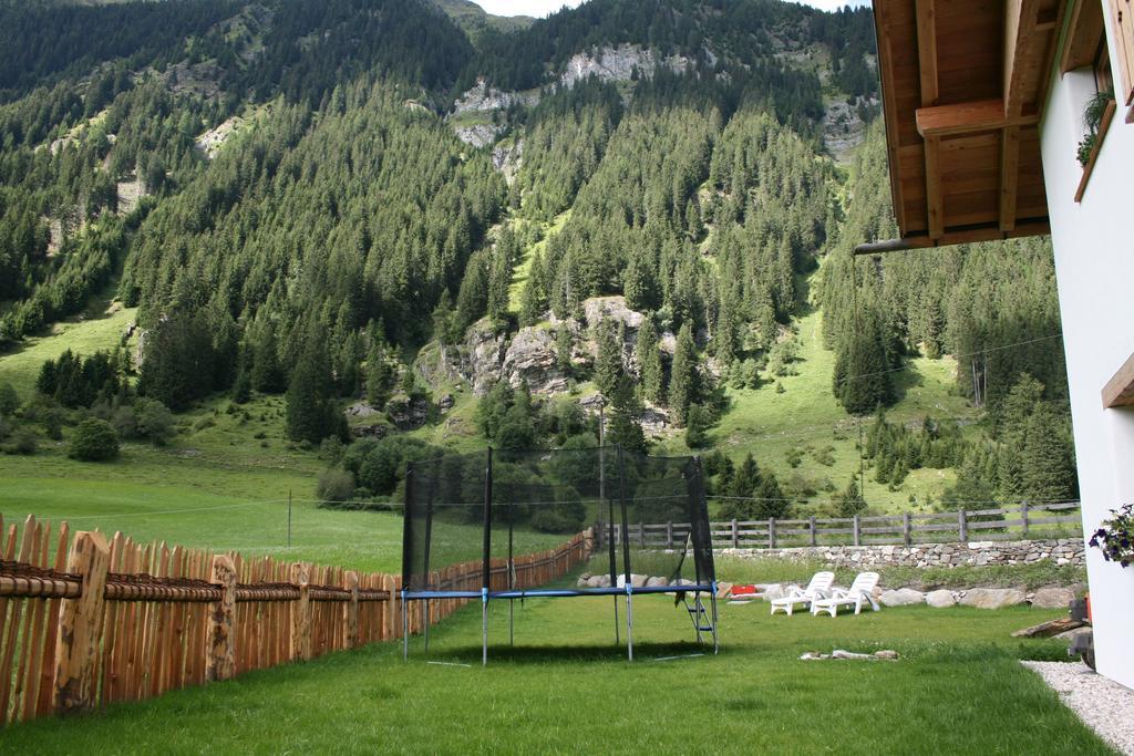 Ferienhaus "Larch Soge" Apartamento Racines Exterior foto