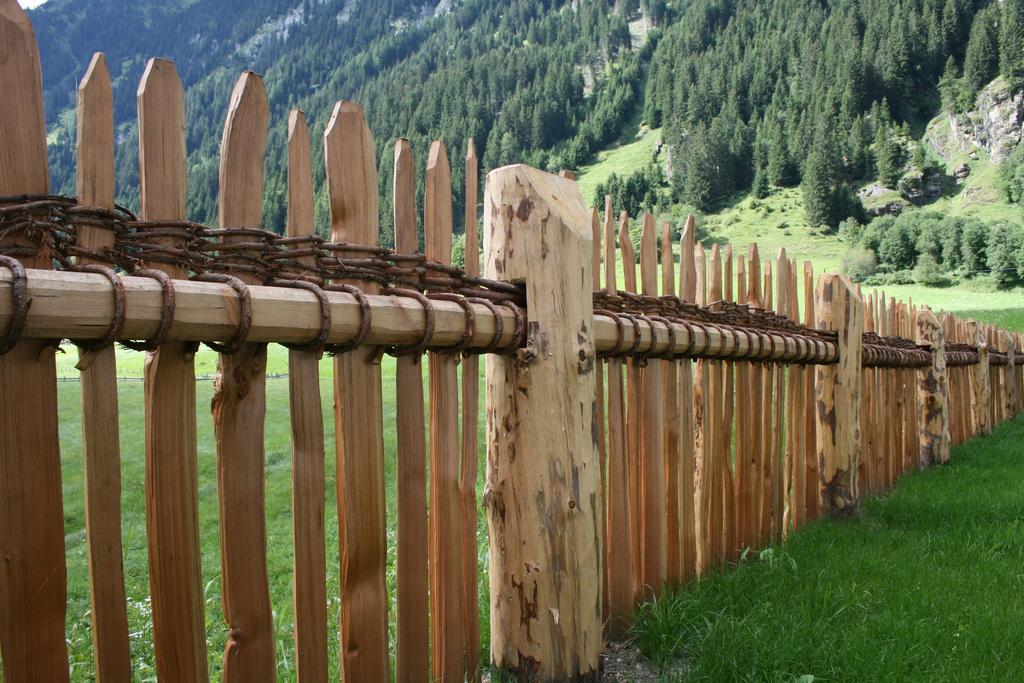 Ferienhaus "Larch Soge" Apartamento Racines Exterior foto