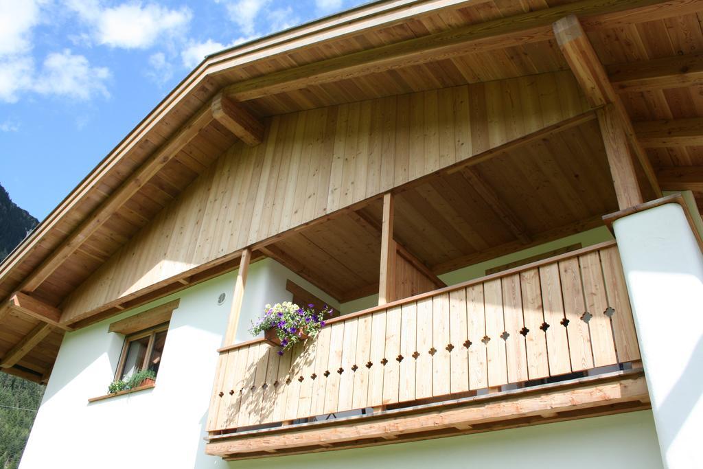 Ferienhaus "Larch Soge" Apartamento Racines Exterior foto