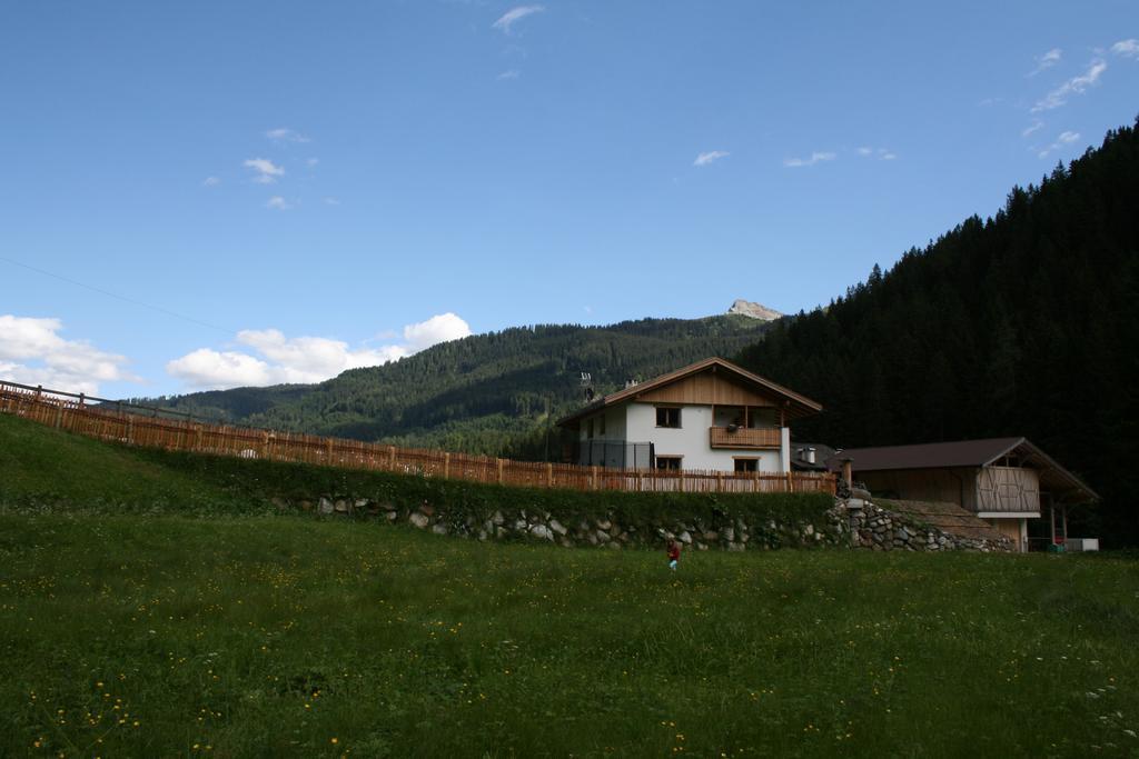 Ferienhaus "Larch Soge" Apartamento Racines Exterior foto